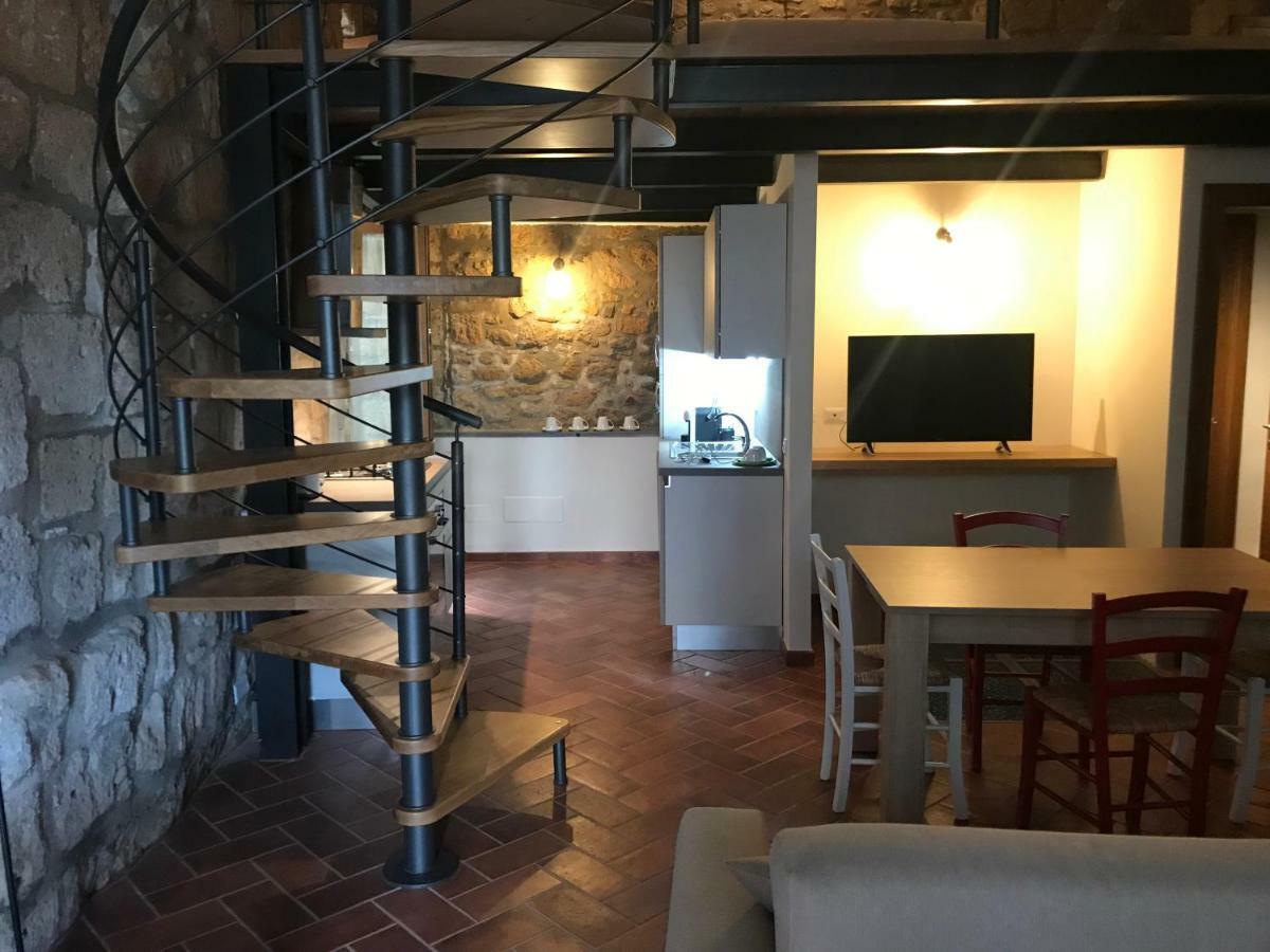 דירות אורביאטו Palazzo Urbani מראה חיצוני תמונה